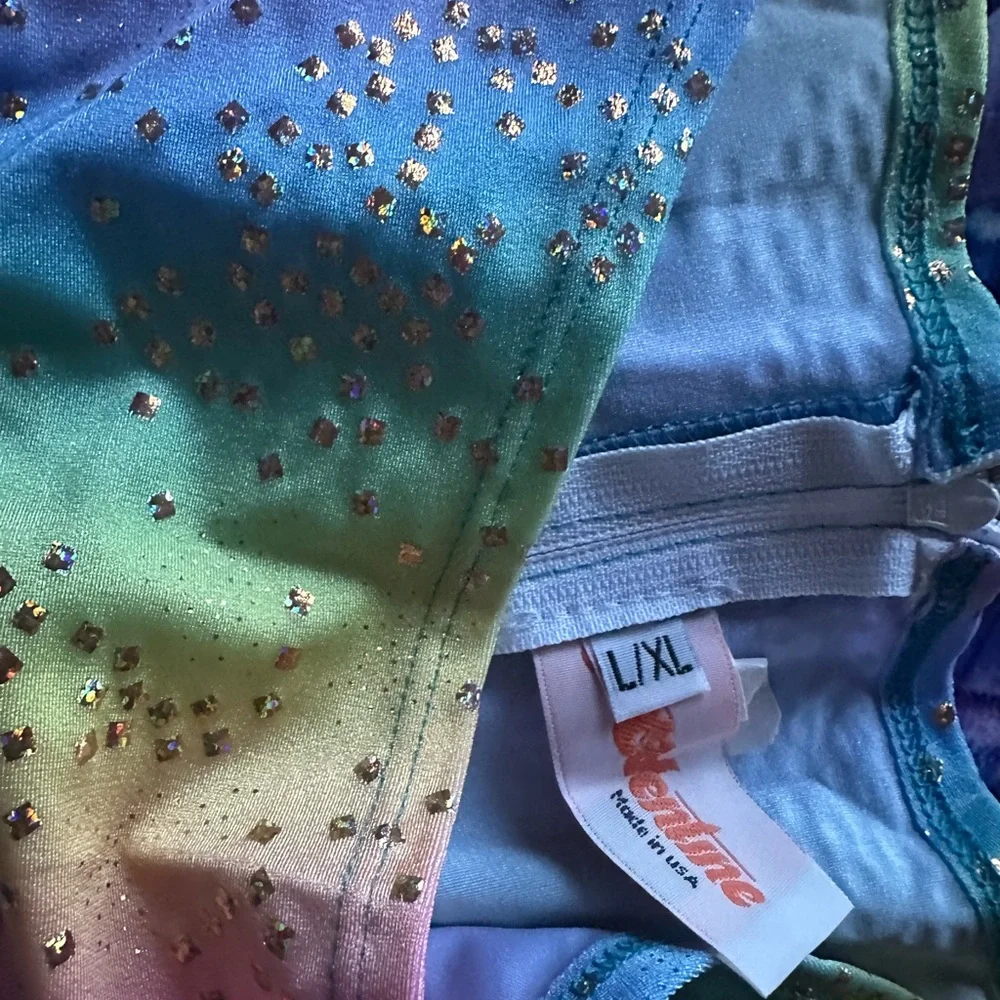 Sexy cute 2 piece outfit - Picture 3 of 5